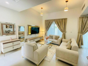 Elite Inn: Amaranta75 (Townhouse Direct pool view)
